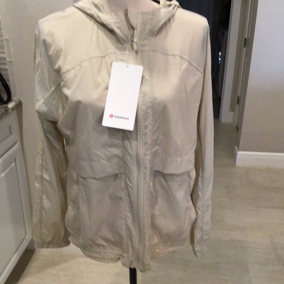 lululemon hood lite jacket packable